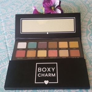 Boxy Charm Hello Charmer Eyeshadow Palette